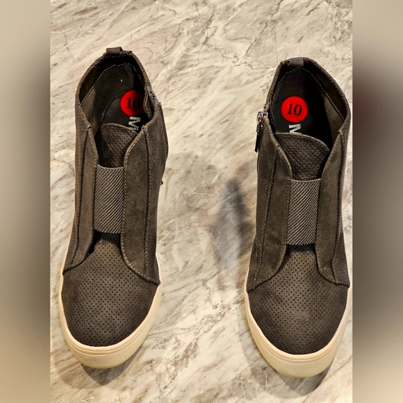 MIA Hidden Wedges - Picture 2 of 6